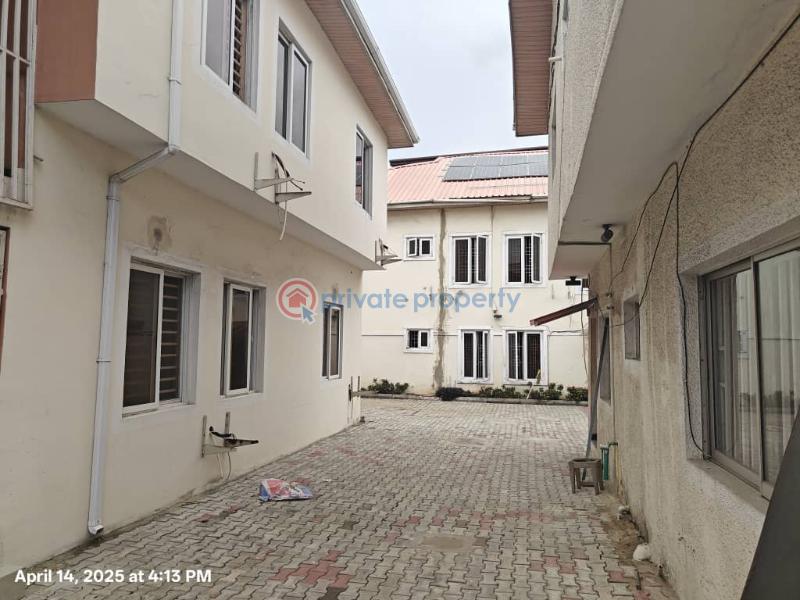 2 bedroom Block Of Flats For Rent Osapa London Lekki Lagos - 2