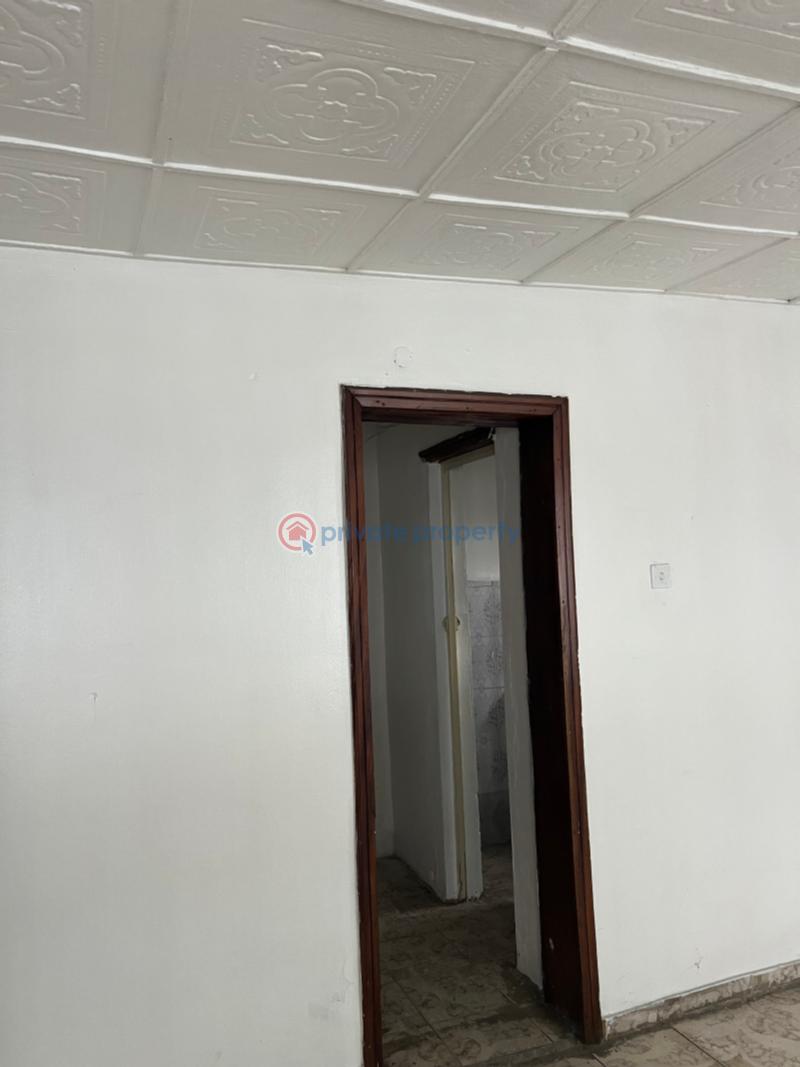 2 bedroom Office For Rent Kosofe Kosofe/Ikosi Lagos - 12