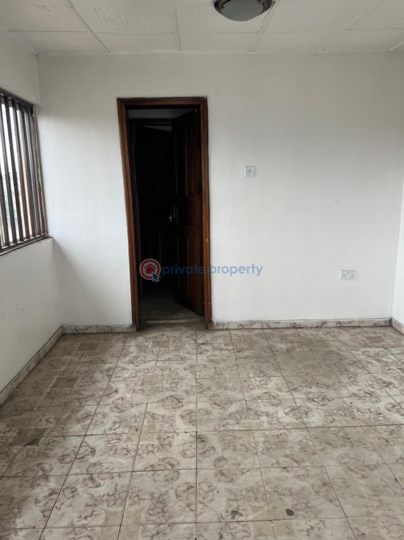 2 bedroom Office For Rent Kosofe Kosofe/Ikosi Lagos - 6