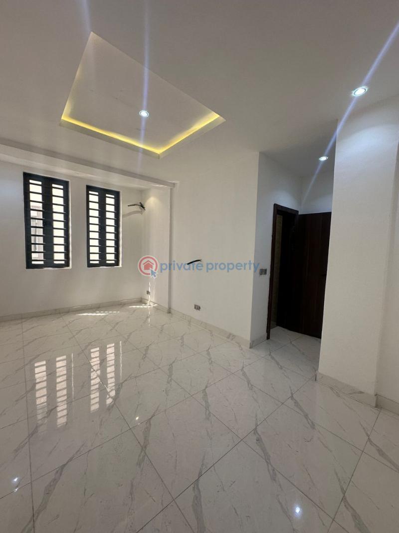 2 bedroom Shared Apartment For Rent Ikate Elegushi Lekki Lagos - 11