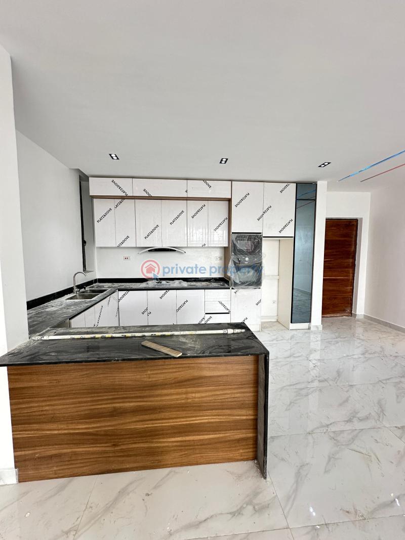 Spacious 2 bedroom with swimming pool and elevator - 4 2 bedroom House For Sale Lekki Phase 1 Lagos - 4