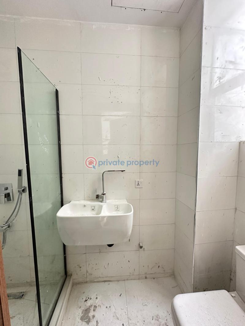 Spacious 2 bedroom with swimming pool and elevator - 7 2 bedroom House For Sale Lekki Phase 1 Lagos - 7