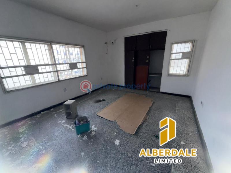3 bedroom Office For Rent Ilupeju Lagos - 1