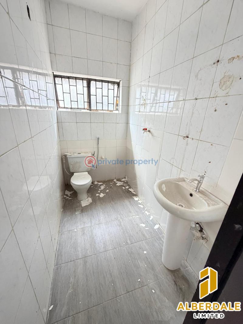 3 bedroom Office For Rent Ilupeju Lagos - 4