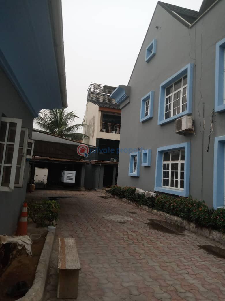 5 bedroom Terraced Duplex For Rent Lekki Phase 1 Lagos - 5