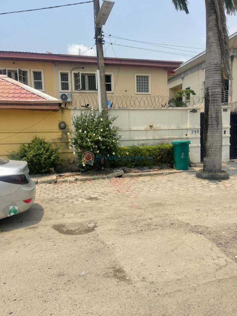 4 bedroom Detached Duplex For Sale Agungi Lekki Lagos - 1