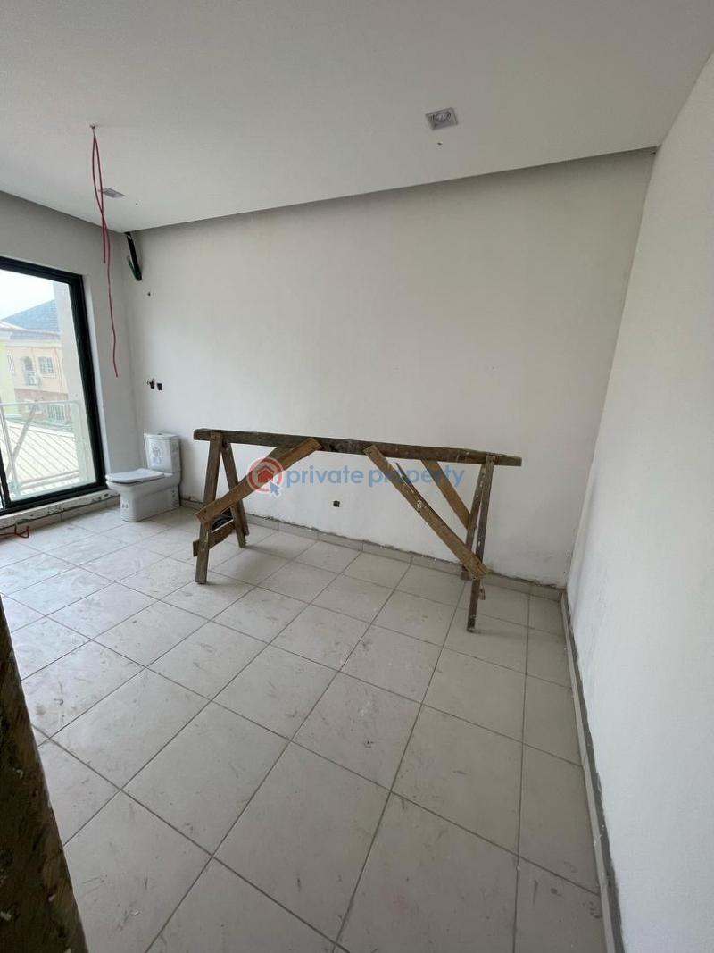 2 bedroom Flat & Apartment For Sale Ologolo Lekki Lagos - 5