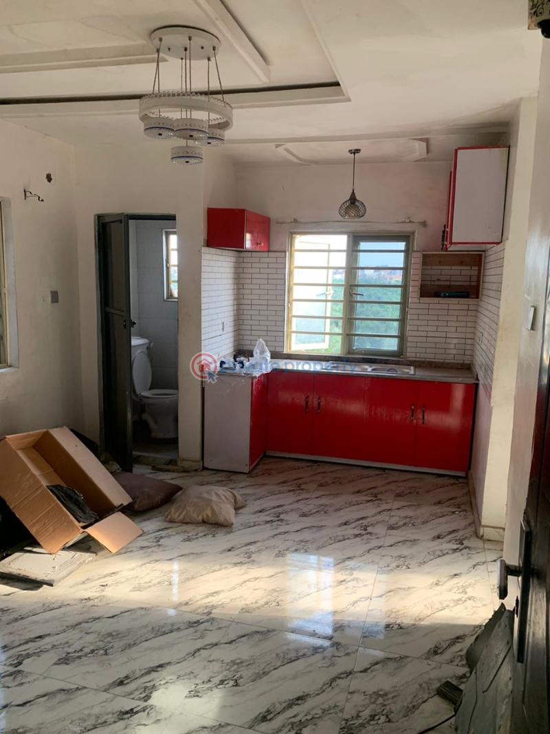2 bedroom House For Rent Folarin Estate Magodo Phase 1 Magodo GRA Phase 1 Ojodu Lagos - 3