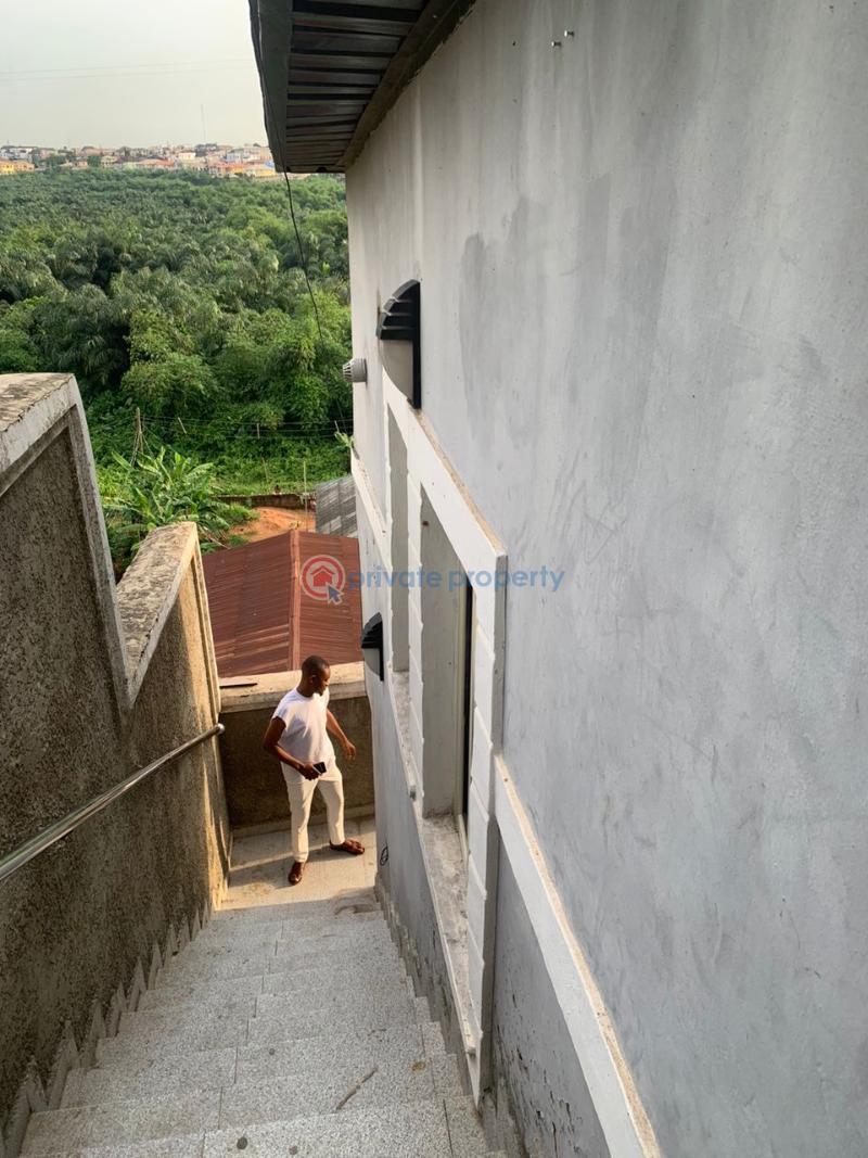 2 bedroom House For Rent Folarin Estate Magodo Phase 1 Magodo GRA Phase 1 Ojodu Lagos - 1