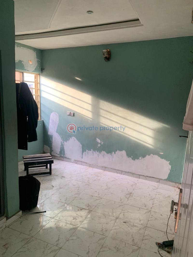 2 bedroom House For Rent Folarin Estate Magodo Phase 1 Magodo GRA Phase 1 Ojodu Lagos - 5
