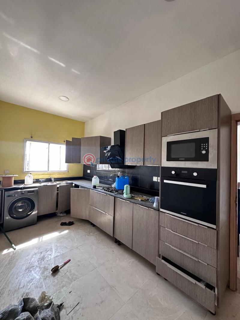 2 bedroom Block Of Flats For Rent Orchid Road Lafiaji Lekki Lagos - 4