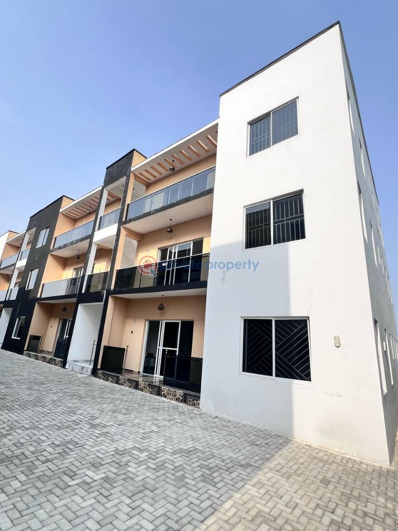 2 bedroom Block Of Flats For Sale Ikota Mobile Road Ajah Ikota Lekki Lagos - 0