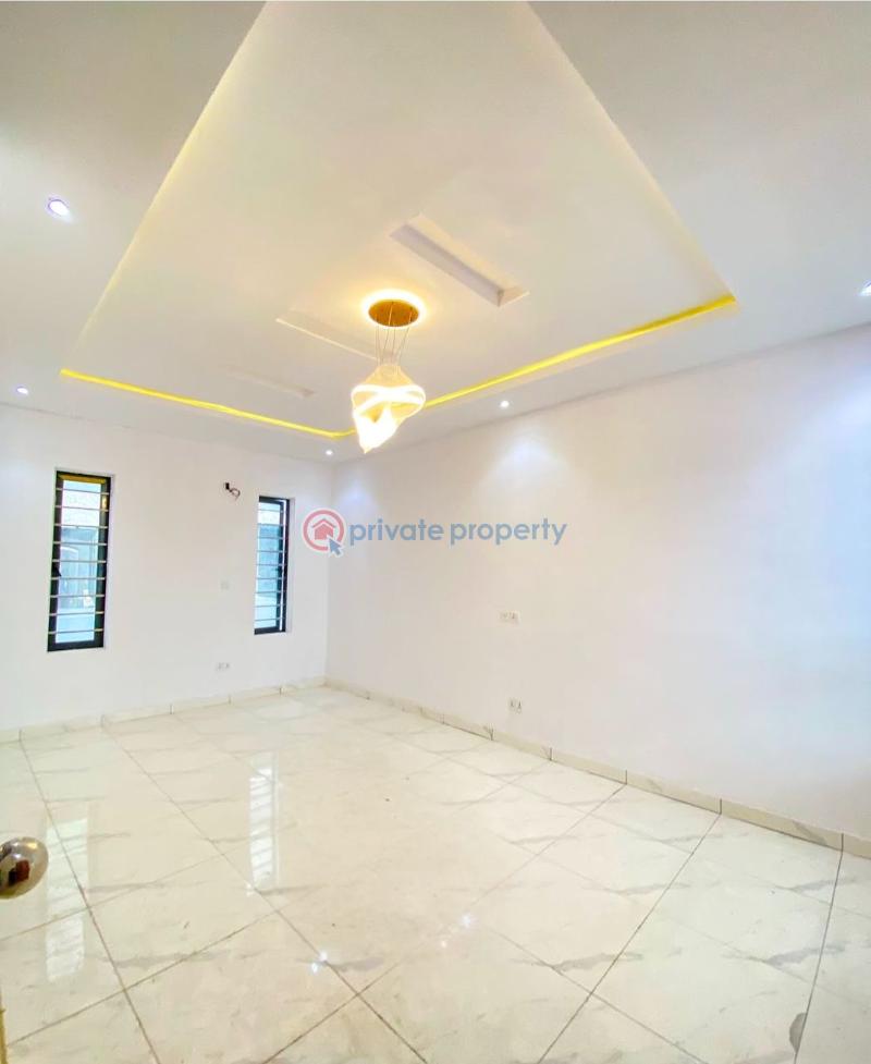 2 bedroom Block Of Flats For Sale Ikate Elegushi Lekki Lagos - 3