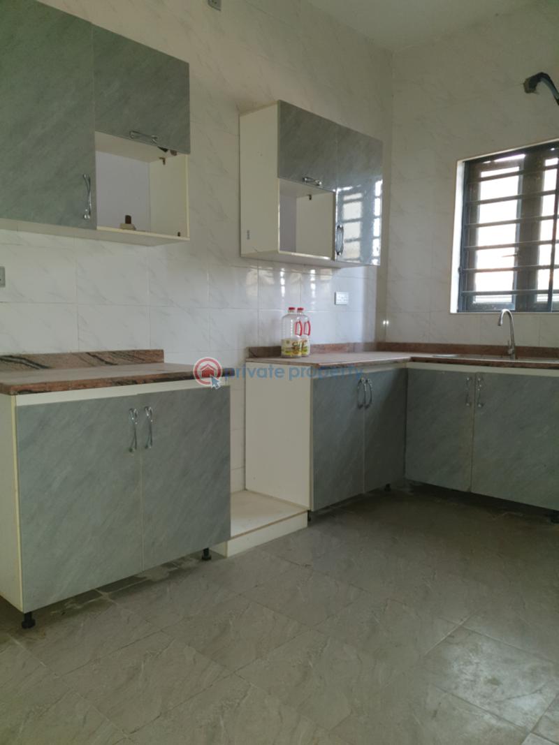 2 bedroom Flat & Apartment For Rent Secure Neighborhood Ologolo Lekki Lagos - 5