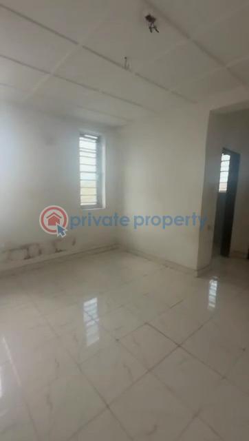 2 bedroom Block Of Flats For Rent Off Okuta Rd, Bariga Bariga Shomolu Lagos - 3