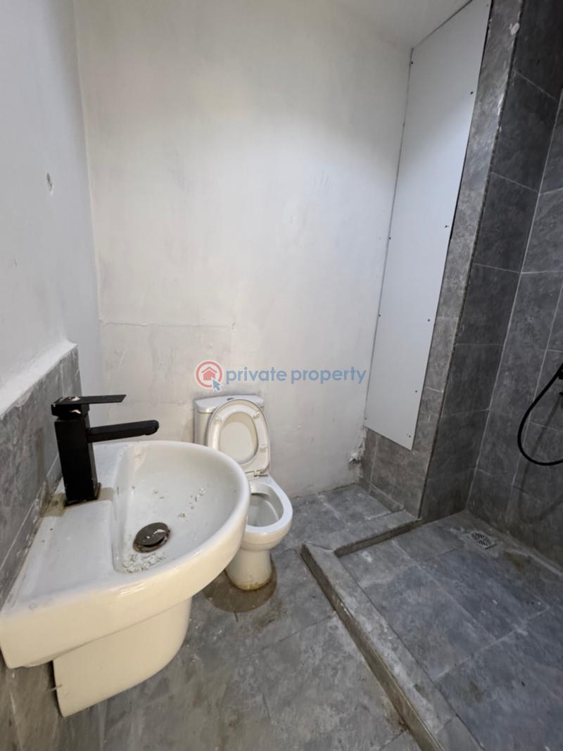 Spacious 2bedroom flat with pool and elevator - 9 2 bedroom Block Of Flats For Sale Ikate Elegushi Lekki Lagos - 9