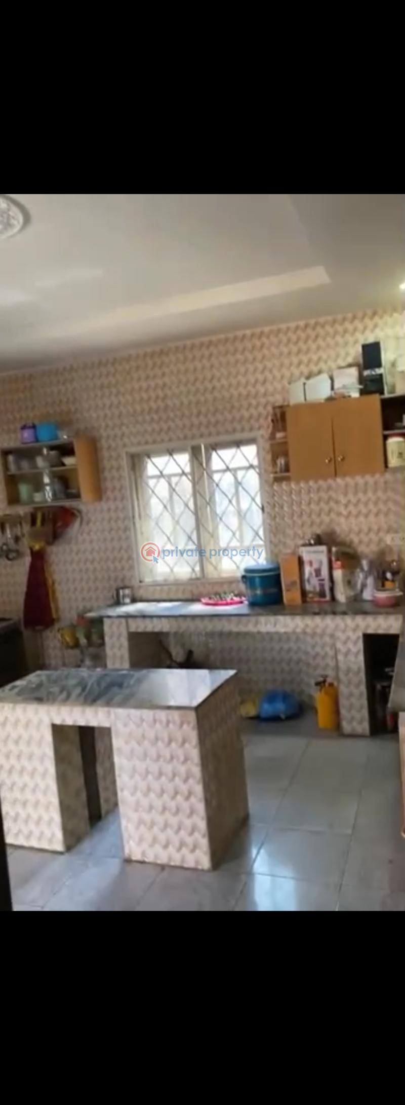 2 bedroom Bungalow For Rent Amac Market Axis Lugbe Abuja Phase 4  - 3