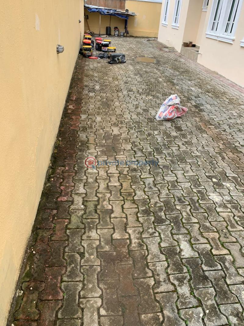 3 bedroom Flat & Apartment For Rent Lekki Scheme 2 Estate By Abram Adesanya Lekki Scheme 2 Ajah Lagos - 9