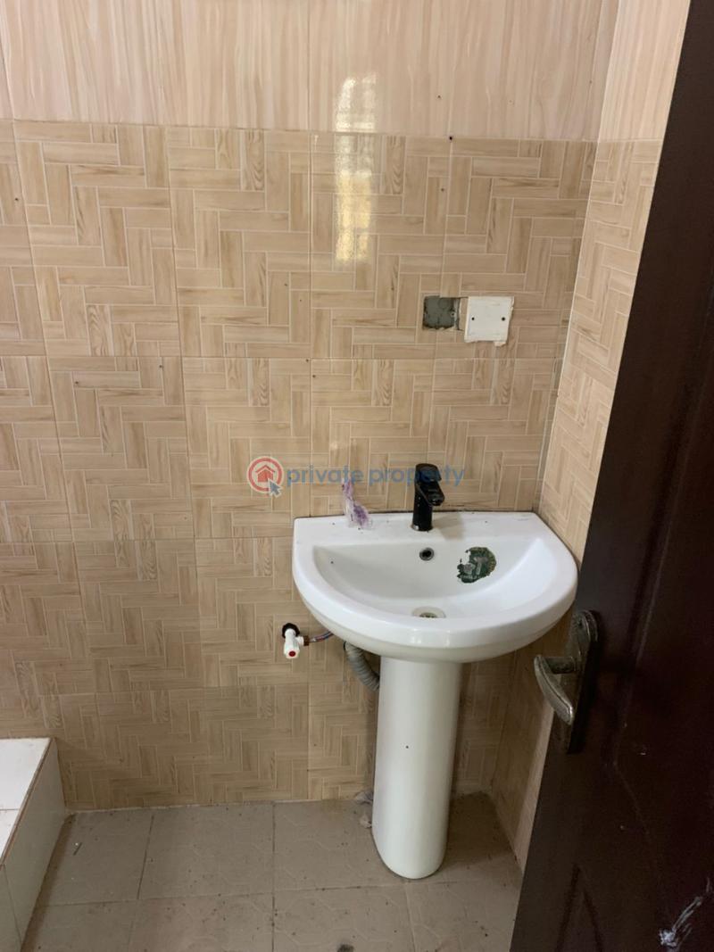 3 bedroom Flat & Apartment For Rent Lekki Scheme 2 Estate By Abram Adesanya Lekki Scheme 2 Ajah Lagos - 4