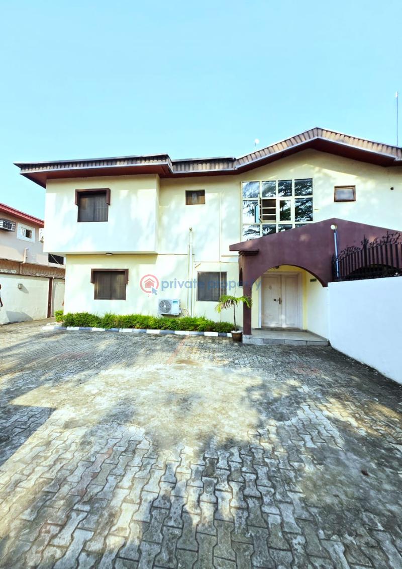 3 bedroom Flat & Apartment For Rent Lekki Phase 1 Lagos - 0