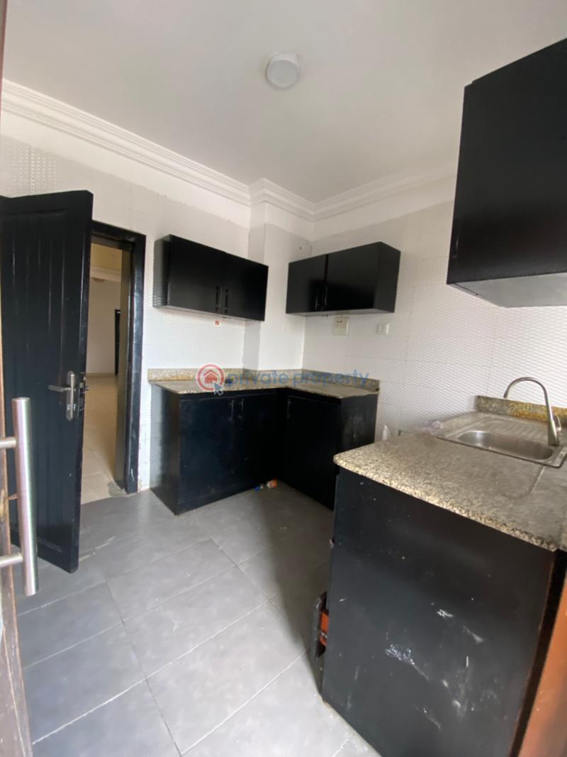 3 bedroom Flat & Apartment For Rent Opp Shoprite Ologolo Lekki Lagos - 2