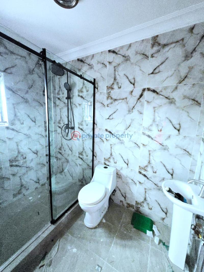 3 bedroom Flat & Apartment For Rent Lekki Phase 1 Lagos - 4