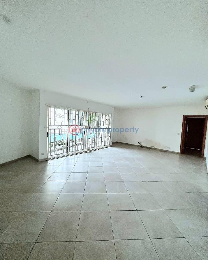 Spacious 3-bedroom apartment - 3 3 bedroom Flat & Apartment For Sale Lekki Right Lekki Phase 1 Lagos - 3