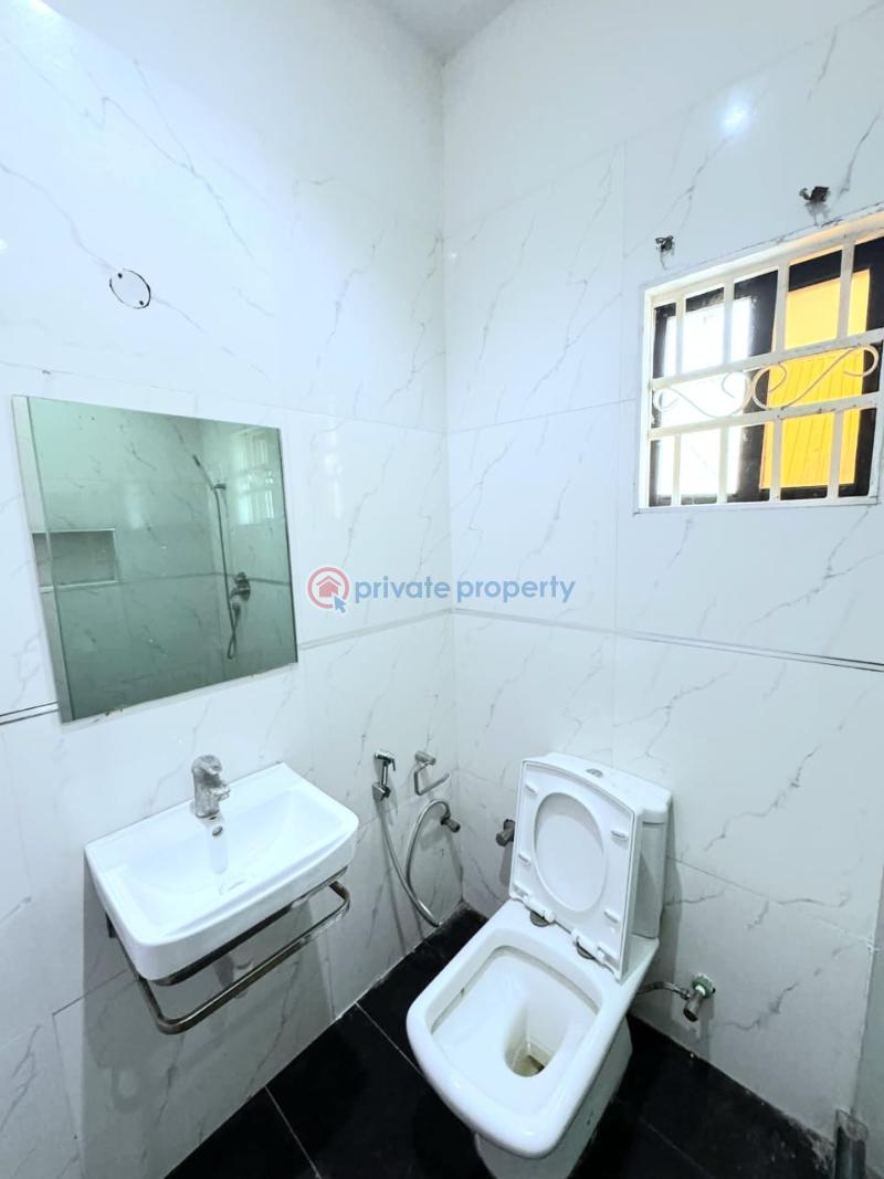 3 bedroom Flat & Apartment For Rent Lekki Phase 1 Lagos - 1