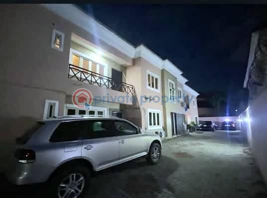3 bedroom Flat & Apartment For Rent Lekki Phase 1 Lagos - 0