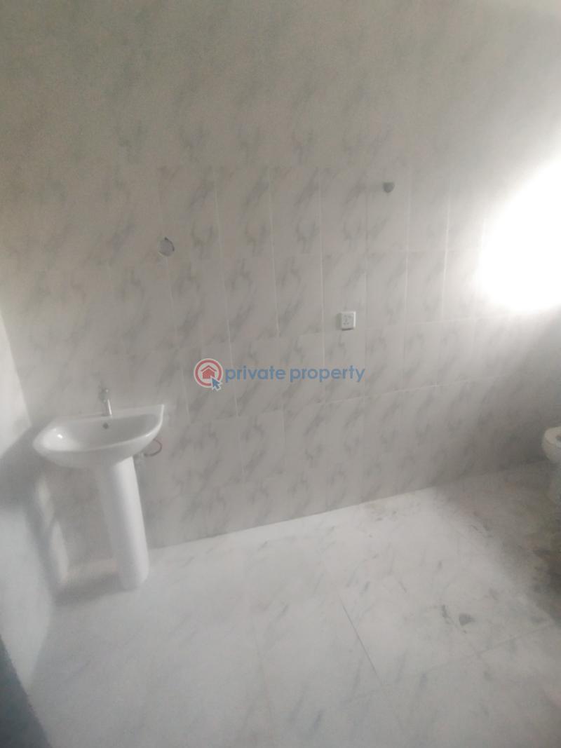 3 bedroom Block Of Flats For Rent Ogunfayo Phase 2 Awoyaya Ajah Lagos - 7