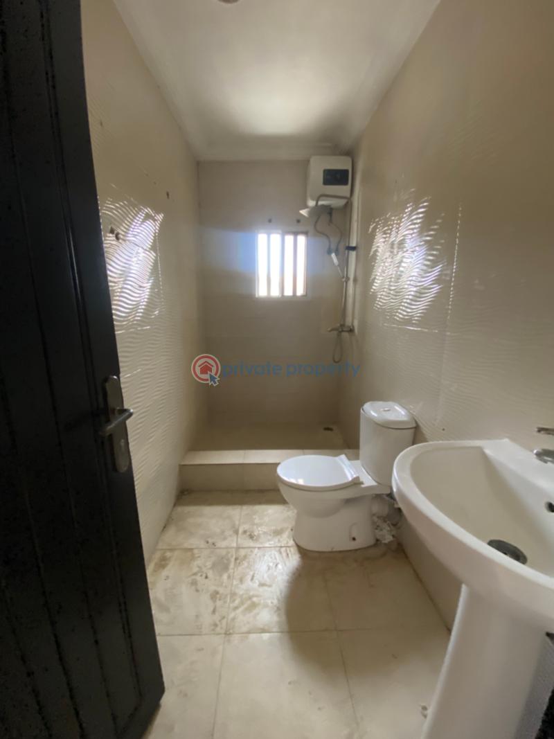 3 bedroom Flat & Apartment For Rent Opp Shoprite Ologolo Lekki Lagos - 5