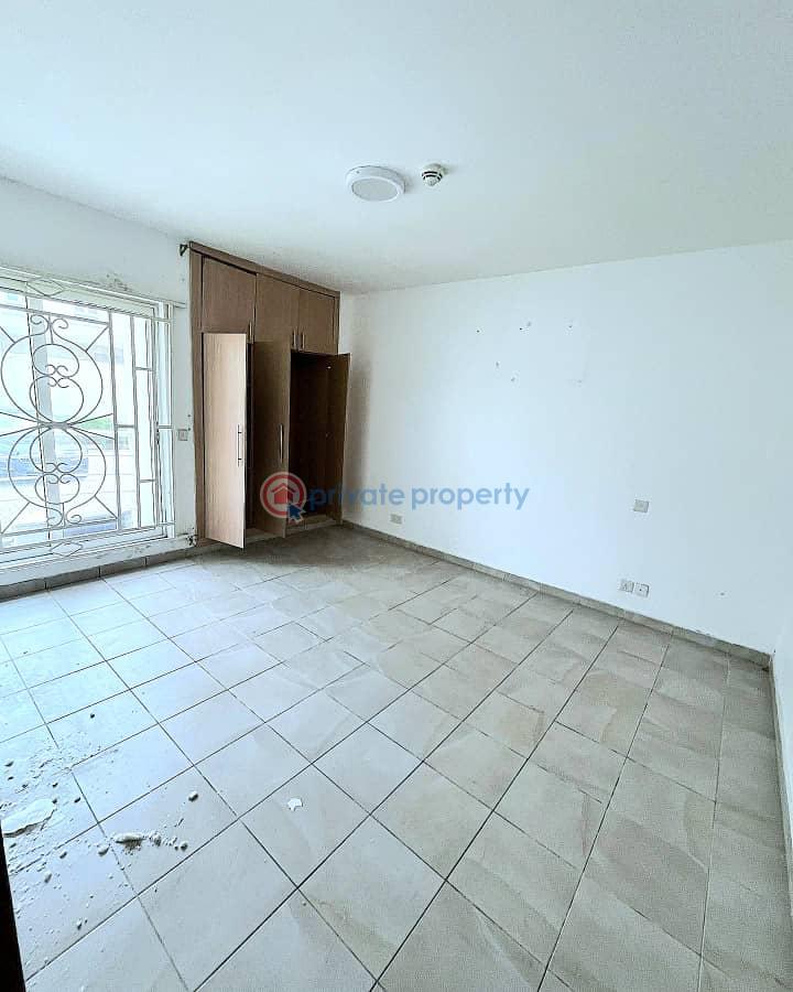 Spacious 3-bedroom apartment - 4 3 bedroom Flat & Apartment For Sale Lekki Right Lekki Phase 1 Lagos - 4