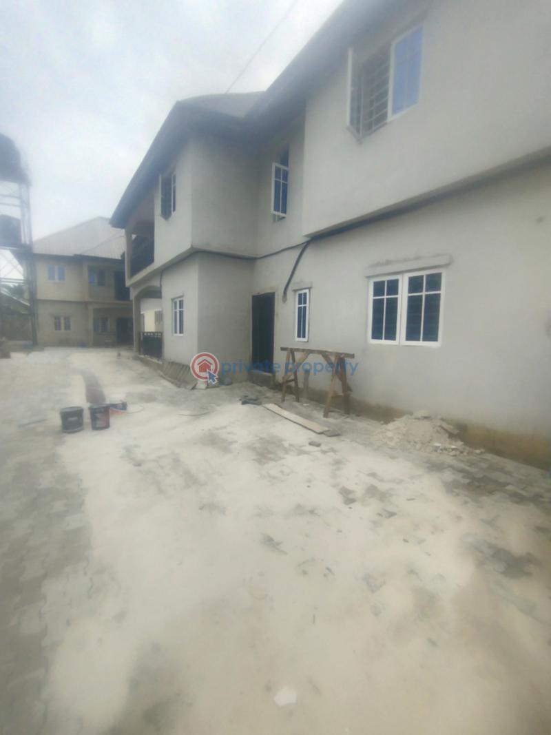 3 bedroom Block Of Flats For Rent Ogunfayo Phase 2 Awoyaya Ajah Lagos - 1