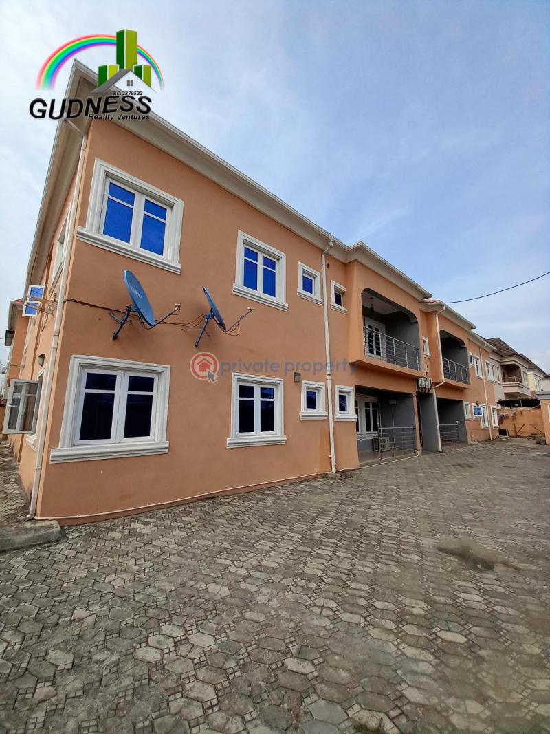 For rent 3 bedroom Flat & Apartment Ikota Villa Estate Ikota Lekki