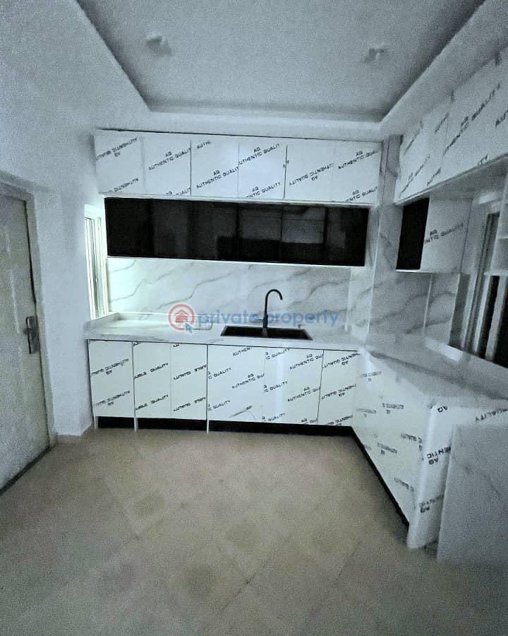 Spacious 3-bedroom apartment - 5 3 bedroom Flat & Apartment For Sale Lekki Phase 1 Lagos - 5