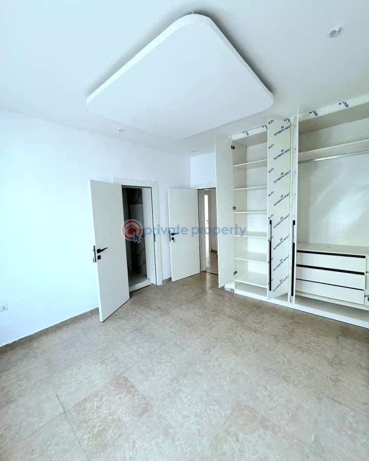 Spacious 3-bedroom apartment - 4 3 bedroom Flat & Apartment For Sale Lekki Phase 1 Lagos - 4