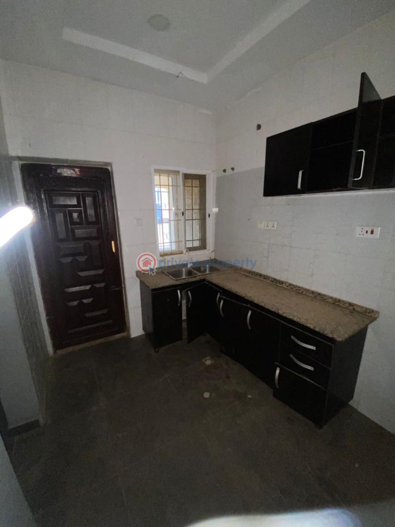 3 bedroom Flat & Apartment For Rent Galadimawa Abuja Phase 3  - 9