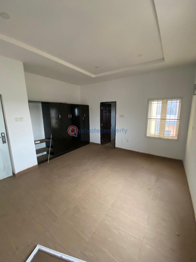 3 bedroom Flat & Apartment For Rent Galadimawa Abuja Phase 3  - 4
