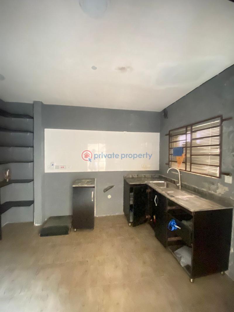 3 bedroom Flat & Apartment For Rent Orchid Road Lekki Expressway Lagos - 4