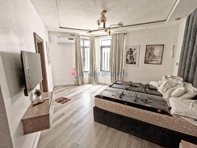 Spacious 3-bedroom apartment - 8 3 bedroom Flat & Apartment For Rent Lekki Phase 1 Lagos - 8
