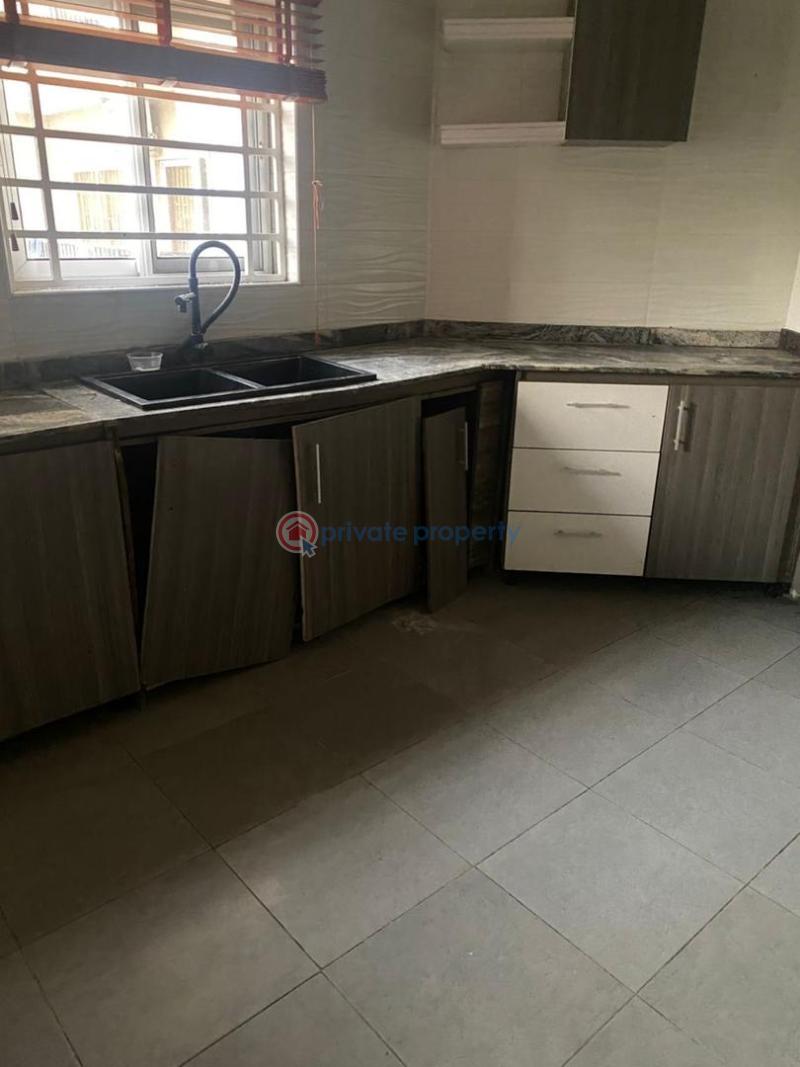 3 bedroom Block Of Flats For Rent Pinnock Osapa London Lekki Lagos - 4