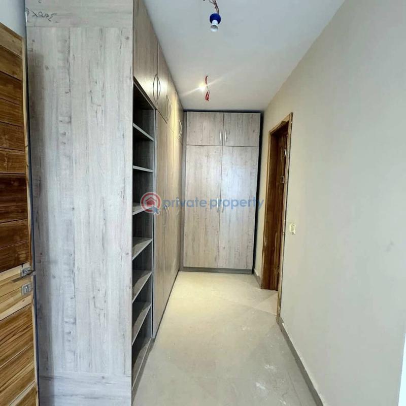 Spacious 3-bedroom apartment - 5 3 bedroom Flat & Apartment For Sale Lekki Phase 1 Lagos - 5