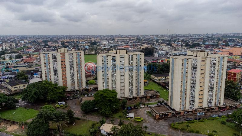 3 bedroom Flat & Apartment For Sale Eric Moore Towers Eric Moore Surulere Lagos - 0