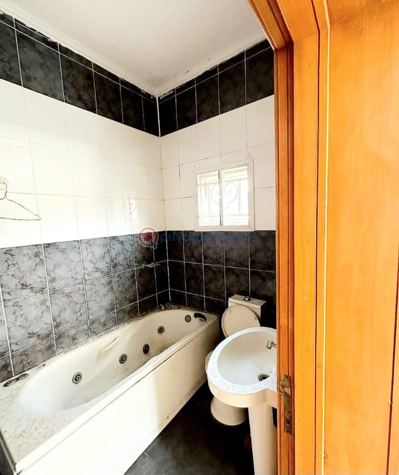 3 bedroom Block Of Flats For Rent Lekki Phase 1 Lagos - 5