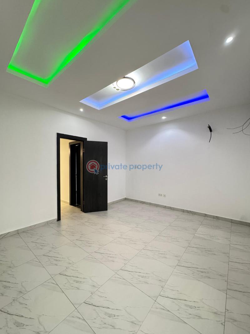 Spacious 3  bedroom apartment with a study  for sale - 4 3 bedroom Block Of Flats For Sale Ikate Lekki Lekki Lagos - 4