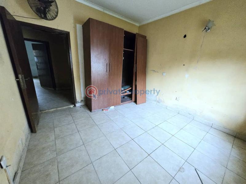 Spacious 3-bedroom apartment with bq - 10 3 bedroom Flat & Apartment For Rent Lekki Phase 1 Lagos - 10