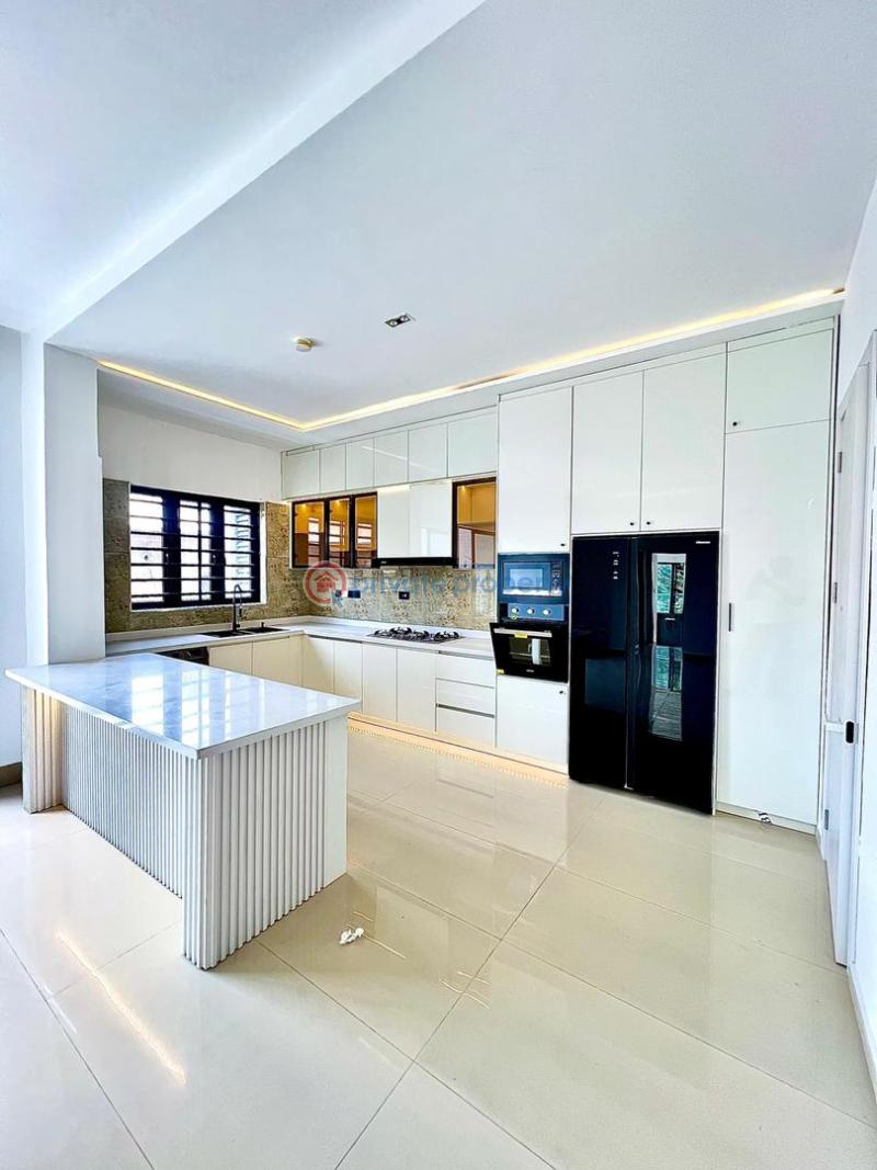 Spacious 3-bedroom apartment with bq - 15 3 bedroom Flat & Apartment For Sale Lekki Phase 1 Lagos - 15