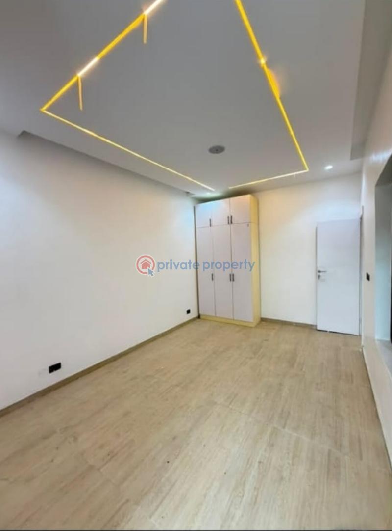3 bedroom Block Of Flats For Sale Ikeja GRA Lagos - 2