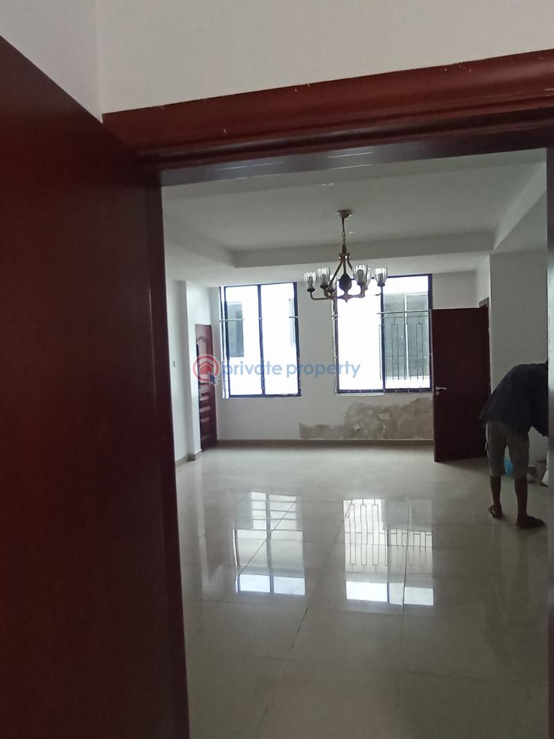 Spacious 3-bedroom apartment with bq for sale at lekki phase 1 (whitesand street, right side) - 18 3 bedroom Block Of Flats For Sale Elf Lekki Phase 1 Lekki Phase 1 Lagos - 18