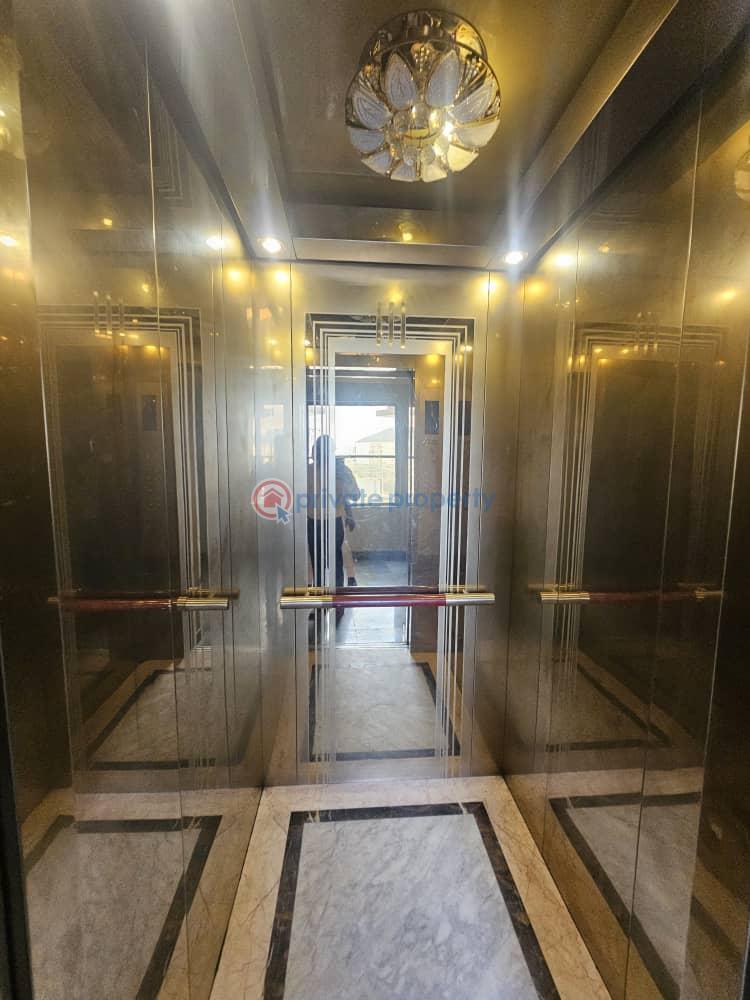 Spacious 3 bedroom apartment with bq,  laundry room,  elevator & swimming pool - 5 3 bedroom Block Of Flats For Sale Oniru, Victoria Island Oniru Victoria Island Lagos - 5